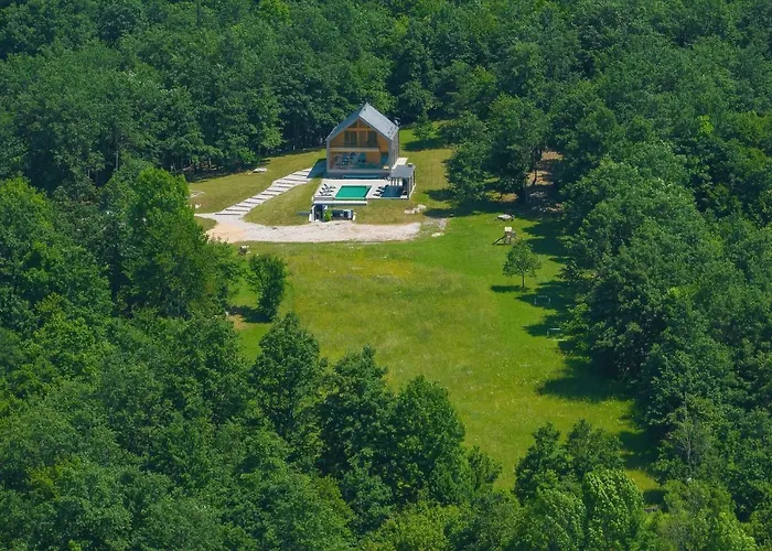 Lovelos Villa